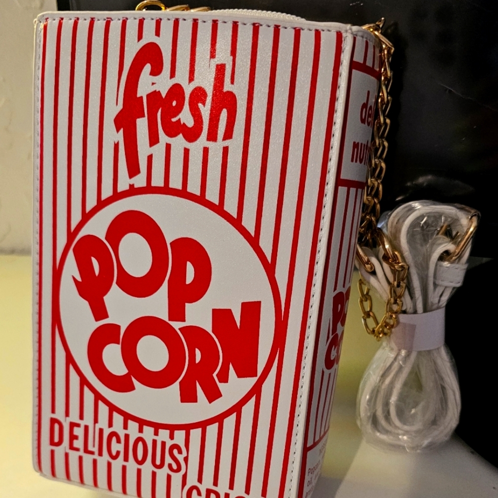 CUTE Crossbody Bag! Styled as a traditional popcorn bag Red and White
